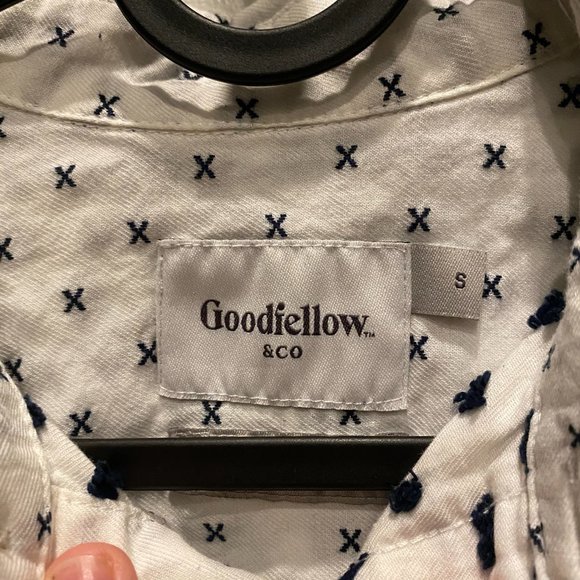 Goodfellow SS Button-Down White w/ Black X Pattern - Picture 5 of 5